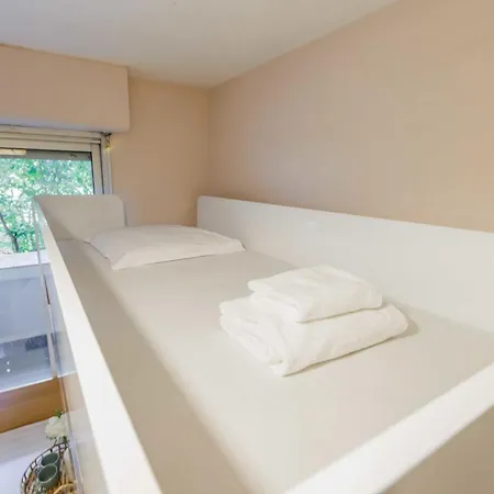 Authentic - 3br-8p - La Paris